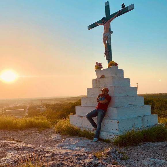 Meet your Posher, Jose - Picture 1 of 1